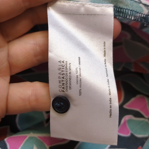 Compania Fantastica Ruffled Short Sleeve Abstract Leaves/Floral Print Shirt - Picture 7 of 8